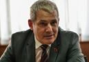 Sveçla shpallet fajtor për hedhjen e gazit lotsjellës në Kuvend