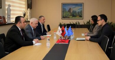 Hyseni pret në takim kryetarin e Bujanocit, Nagip Arifi, diskutojnë për bashkëpunim në disa fusha
