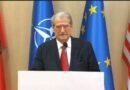 ShBA i heq “non grata”-n Sali Berishës