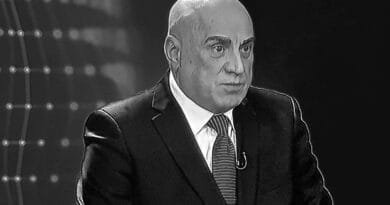 Si vëlla, po i them sërish: po gabon rëndë