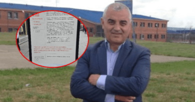 ‘’48 shqiptarë të armatosur të vrarë në Dubravë’’, i mbijetuari i masakrës reagon ndaj ekspozitës në shesh: Turp!