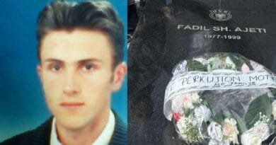 Kujtimi yt jeton çdo ditë në zemrën time, në çdo lutje, në çdo lot që rrjedh për ty – dedikimi i motrës për vëllain dëshmor