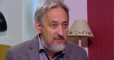 Ljubço Georgievski: Sot shqiptarët e mbajnë Maqedoninë që të mos bashkohet me botën serbe