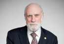 Vinton Cerf, “Babai i Internetit”, largohet nga Google javën e ardhshme