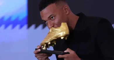 Kylian Mbappe fiton Këpucën e Artë të Botërorit dhe shkruan historinë Kylian Mbappe fiton Këpucën e Artë të Botërorit dhe shkruan historinë