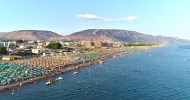 Në Velipojë, vrojtuesi i plazhit i shpëton jetën një 67-vjeçari Në Velipojë, vrojtuesi i plazhit i shpëton jetën një 67-vjeçari