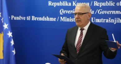 Sveçla: Opozita ta shtrëngojë dorën e shtrirë të VV-së Sveçla: Opozita ta shtrëngojë dorën e shtrirë të VV-së