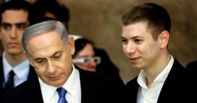 Jeta e djalit të Netanyahut në rrezik – kthehet urgjentisht nga Florida në Izrael Jeta e djalit të Netanyahut në rrezik – kthehet urgjentisht nga Florida në Izrael