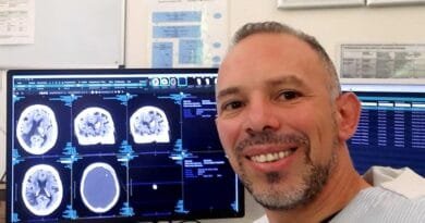 Neurokirurgu shqiptar Valon Baraliu, emër i njohur në Gjermani – gjithçka arriti me punë