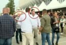 Radoiçiq pranë djalit të Vuçiqit në tubimin parazgjedhor të SNS-së në Kragujevc