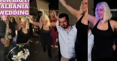 Valle e tupana, Bebe Rexha publikon pamje nga ahengu në shtëpi para dasmës së vëllait Valle e tupana, Bebe Rexha publikon pamje nga ahengu në shtëpi para dasmës së vëllait