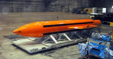 Çfarë është “Nëna e të gjitha bombave” amerikane, që Trump mund ta përdorë në luftën me Iranin? Çfarë është “Nëna e të gjitha bombave” amerikane, që Trump mund ta përdorë në luftën me Iranin?