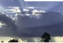 Sot mot me diell e vranësira të çrregullta